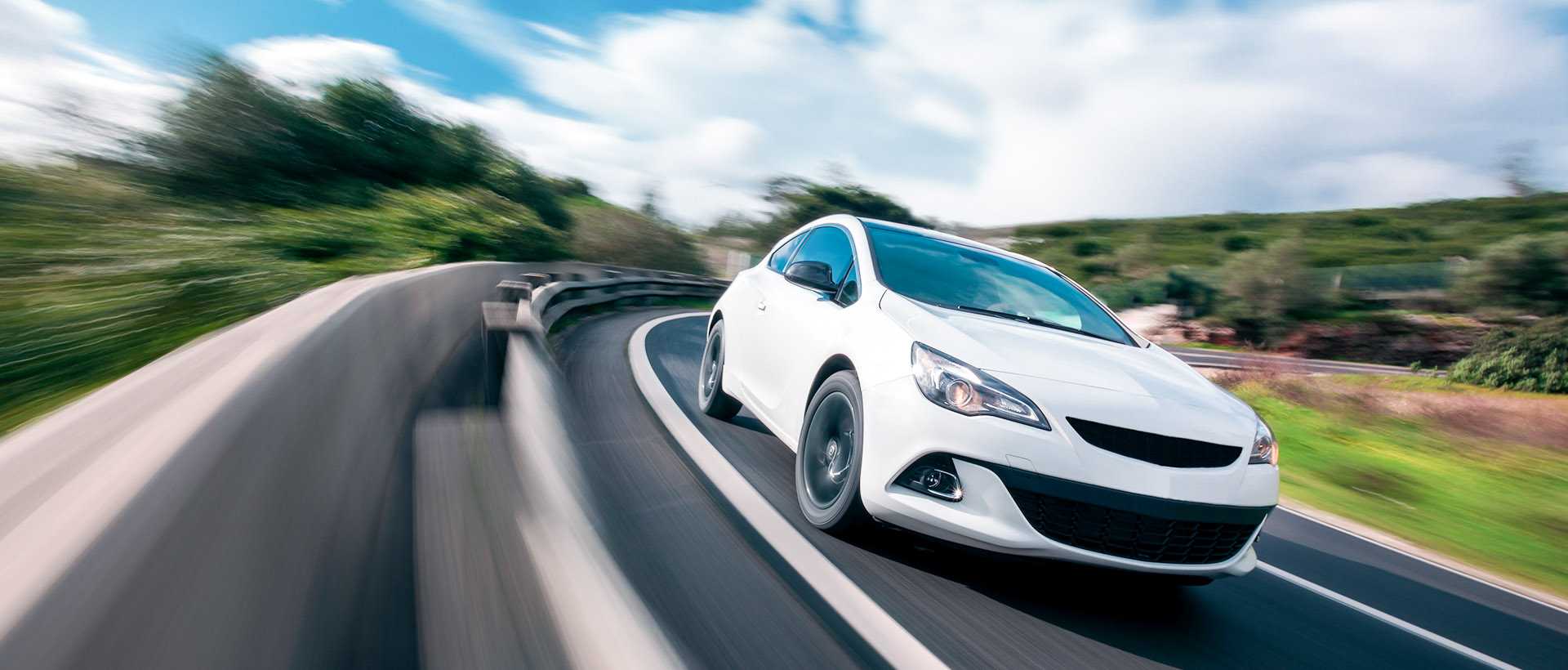 專業(yè)設(shè)計精密汽車配件模具